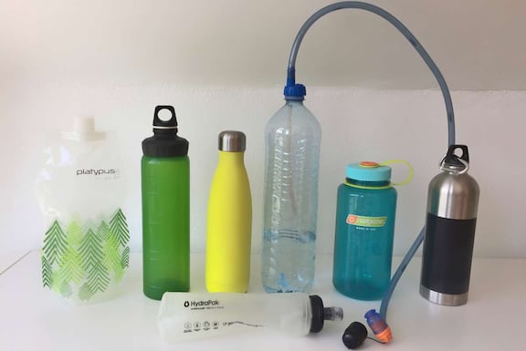 So reinigst du deine Trinkflasche richtig - Bergwelten