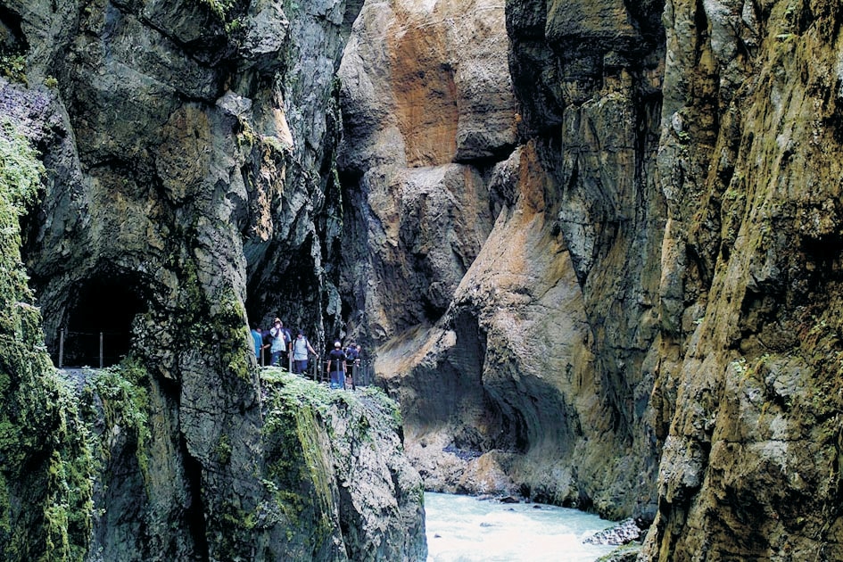 Wandern: Durch die Partnachklamm bei Garmisch-Partenkirchen | Bergwelten