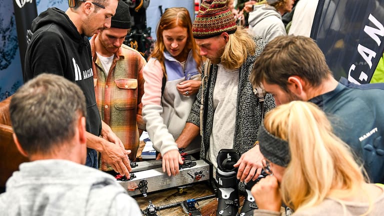 Aussteller, Alpinmesse und Alpinforum, Kollektionen.