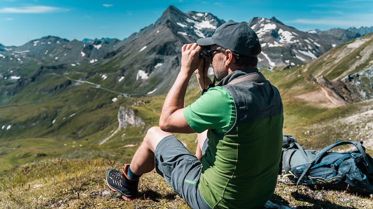 Bei seinen Touren vertraut Ekki auf den LOWA RANDIR GTX MID.