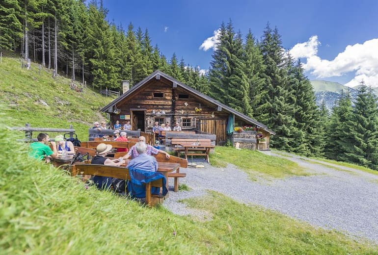 Die Fundneralm befindet sich oberhalb von Bad Hofgastein.