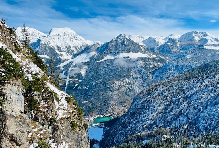 Aussicht von der Grünsteinhütte im Winter