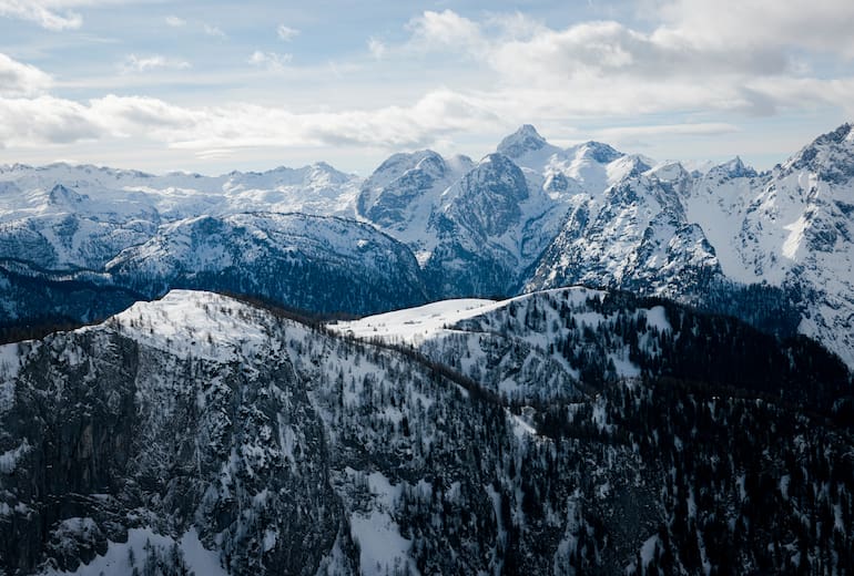 Im Vordergrund die Gotzenalm