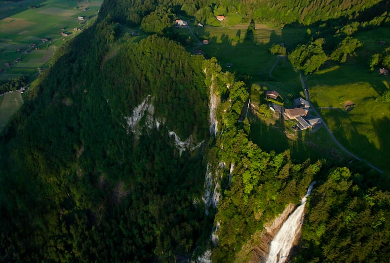 Unterbach flugplatz