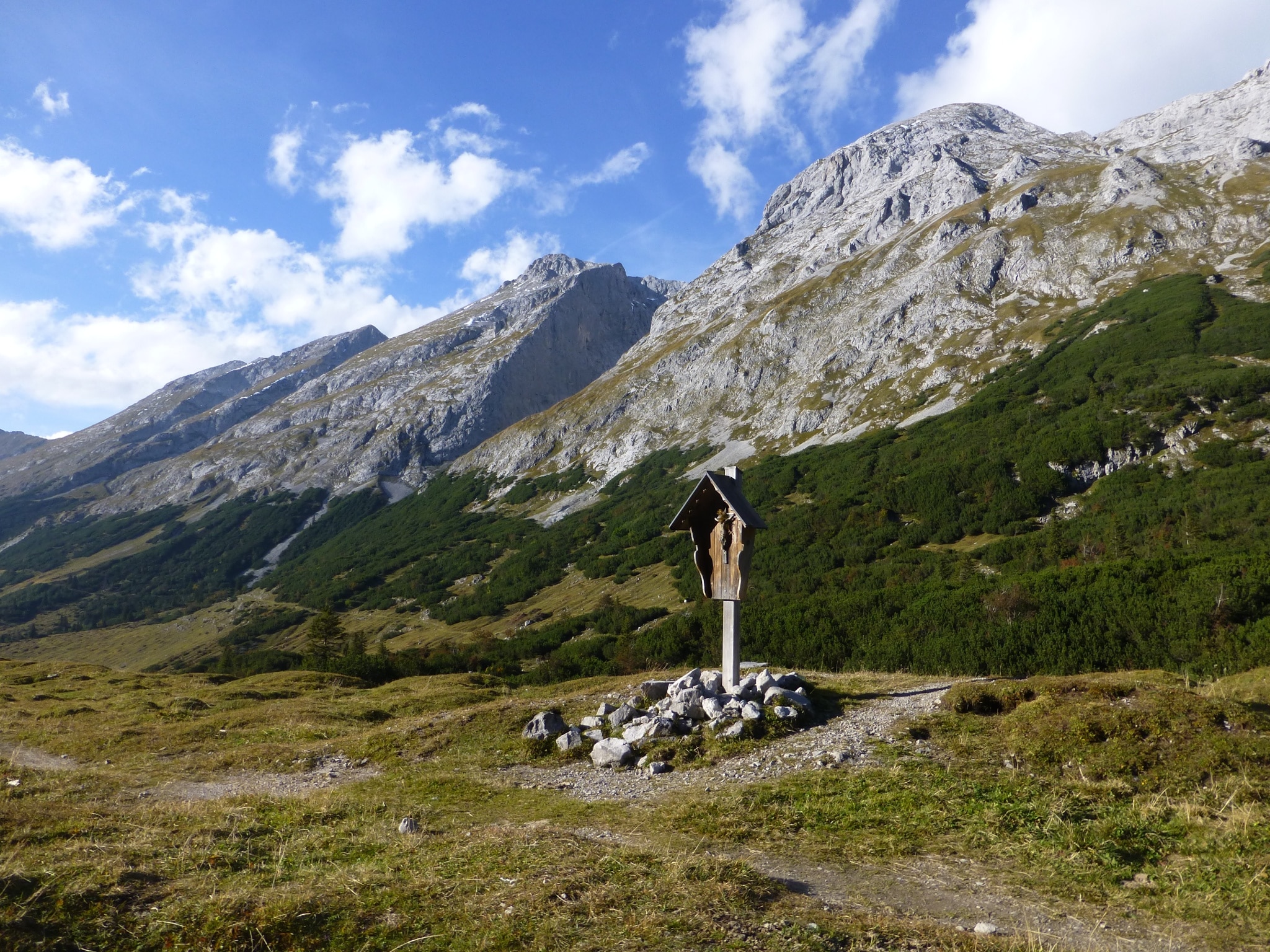 Wandern: Quer Durchs Karwendel, Etappe 4: Von Der Falkenhütte Zum ...