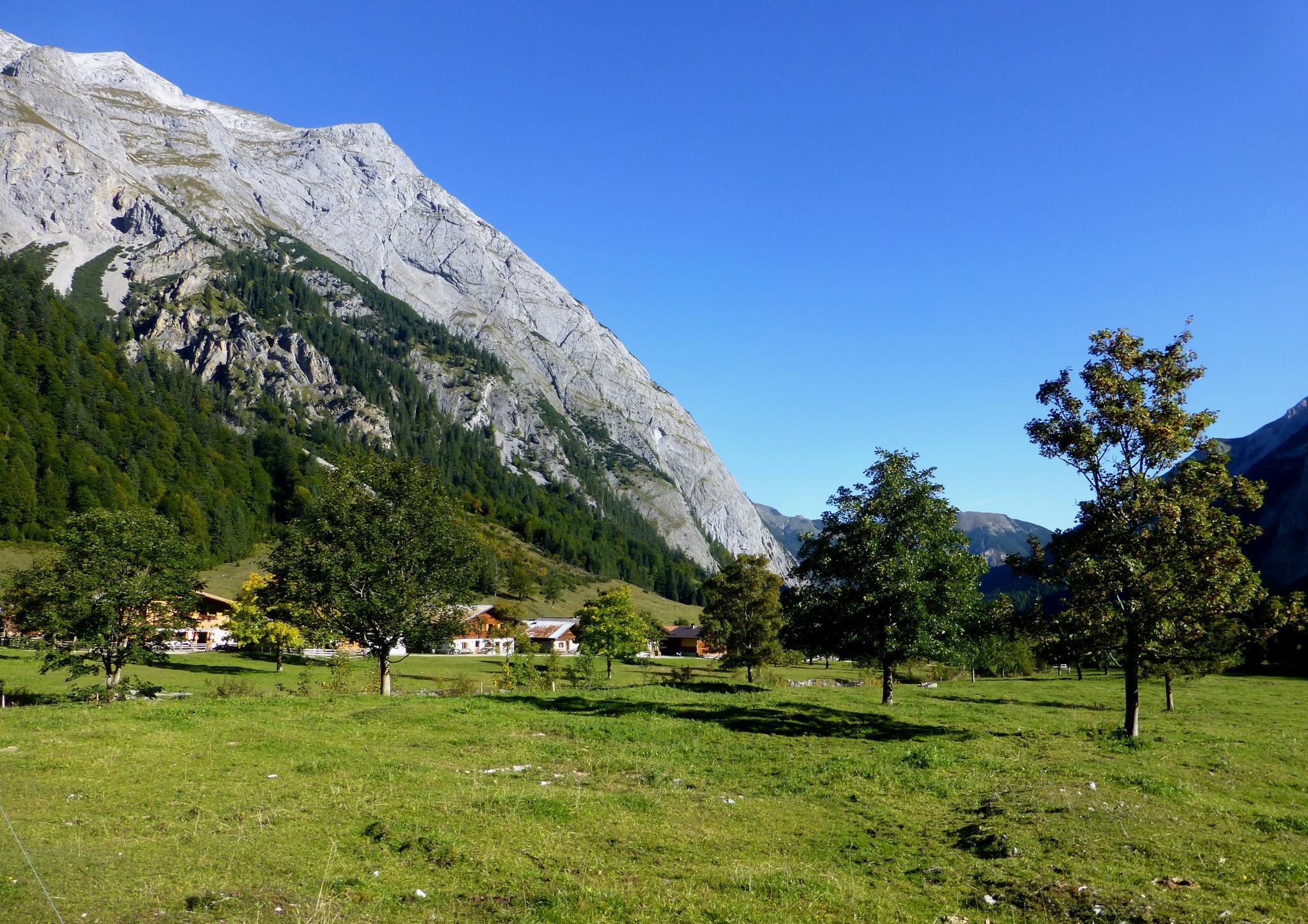 Wandern: Quer Durchs Karwendel, Etappe 3: Von Der Engalm Zur ...