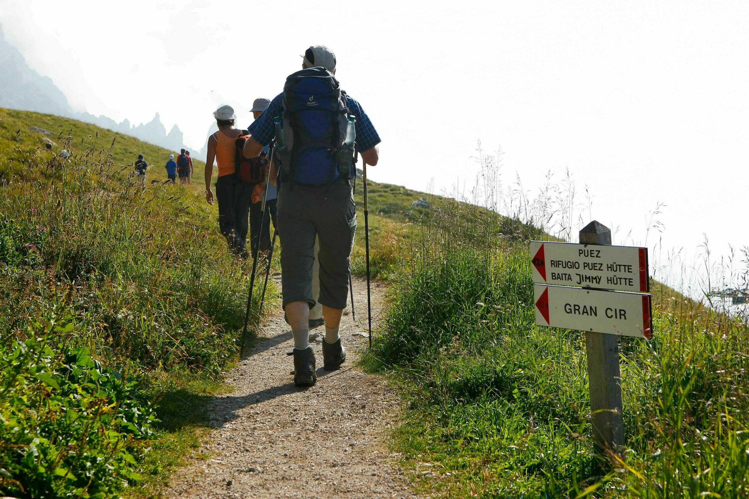 Wandern Von der Bergstation Dantercepies übe Bergwelten