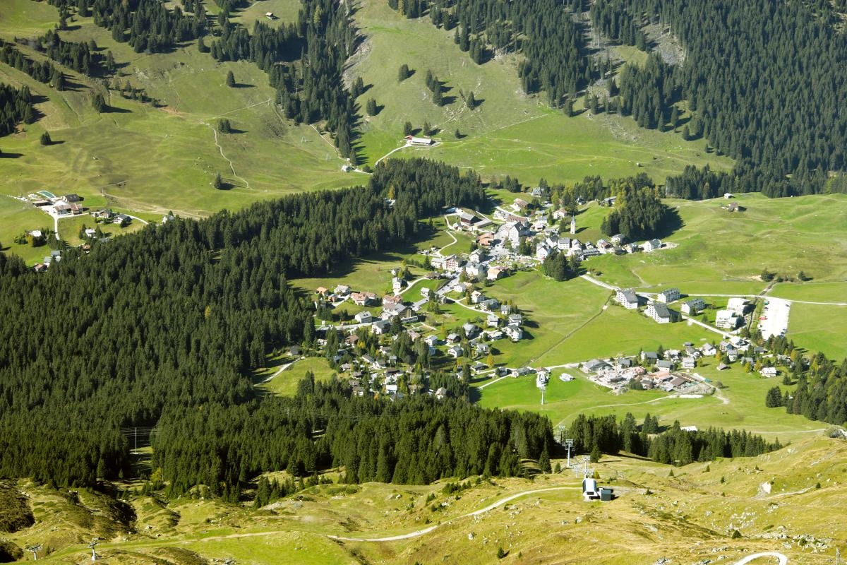 Wandern: Panoramaweg Scharmoin ab Lenzerheide - Bergwelten